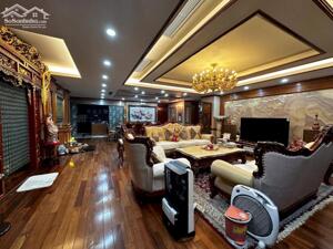 cần bán gấp siêu phẩm penthouse lô góc 309m2, nội thất nhập khẩu cao cấp, view siêu đẹp