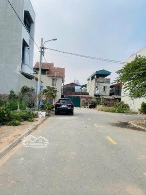 bán đất 95m2 đường trước đất 13 m mặt tiền 8m