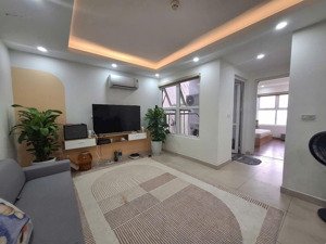 hàng hiếm! bán ch 62m2, tầng trung giá chỉ 3, x tỷ thiết kế 2n, 2wc rộng thoáng mát, full nội thất
