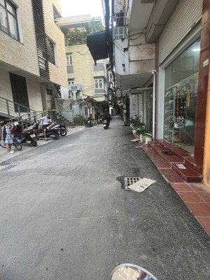 chính chủ bán nhà 35,01 m2 thụy khuê đi bộ ra hồ tây hóng gió, hộ khẩu đúng tuyến chu văn an