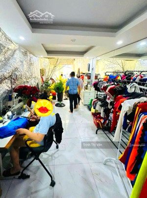 bán nhà đông quan 50m x 6 tầng - phân lô - ô tô tránh kinh doanh. nhỉnh 17 tỷ. 