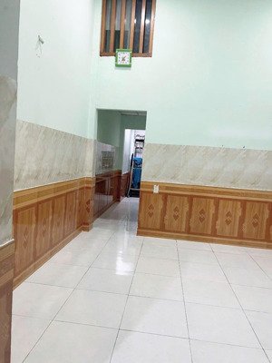 bán nhà cấp 4 đường thông gần chợ; trường học dĩ an; tp. hồ chí minh