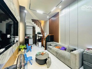 bán nhà tây sơn 25m 5t 4pn công năng tiện ích trung tâm đống đa, sang xịn hiện đại full công năng