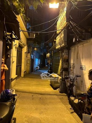 bán nhà ngõ 262 nguyễn trãi dt 46m2 xây 3,5 tầng, mặt ngõ rộng gần phố giá 7,55 tỷ có thương lượng
