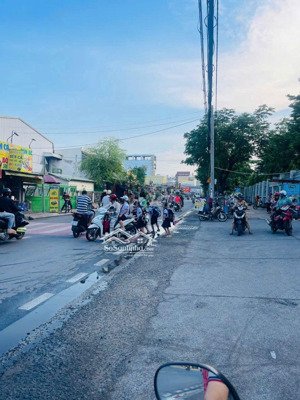 cho thuê nhà mặt tiền tô ngọc vân, dtsd 300m2 5 tầng giá mềm