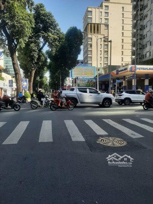 bán nhà mt pasteur, quận 1, dt: 59 m2, 4 tầng, hđt: 600 triệu, 35 tỷ, l/hệ: 