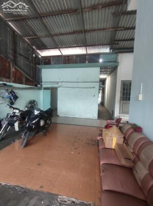 Bán nhà Mặt Tiền Đặng Thúc Vịnh, Hóc Môn.DT: 304m2 .Chỉ 6.7 tỷ (TL)