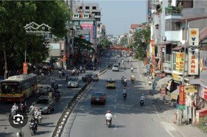 ngọc hồi -thanh trì - 6.8tỷ - dt47m 4tầng - phân lô - ô tô đỗ cửa - hai mặt thoáng -full nội thất