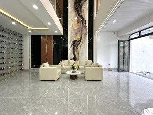 đỉnh!!! bán nhà mặt phố mặt tiền 8m,sổ vuông, phạm văn đồng 85m2x7t,thang máy, vỉa hè 7m, giá 55 tỷ