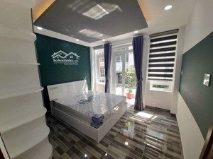 2 phòng ngủ 40m2 nguyên tầng q5