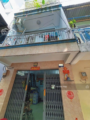 văn thân- quận 6 nhà 3 tầng- 3pn- hẻm 4m - chỉ 3.85 tỷ