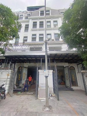 cho thuê nhà kđt đại kim mới, nguyễn xiển, hoàng mai, hn. dt 75m2, 6 tầng có thang máy. giá 35tr/th