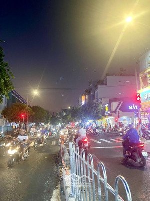 bán nhà mặt tiền đường nguyễn sơn tân phú kinh doanh sằm uất - 5 tầng - nhỉnh 17 tỷ