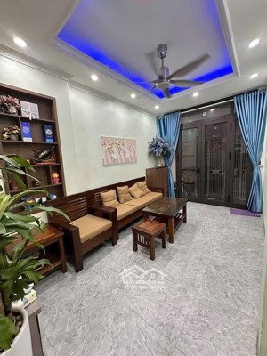 hiếm nhà 3 tầng sát chợ bà chiểu 4pn chỉ 5.2 tỷ