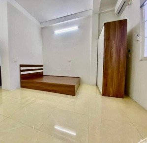 cho thuê ptro dt45m2 nguyễn lân, full đồ, đảm bảo an toàn pccc, có bc ở được từ 2-4 người