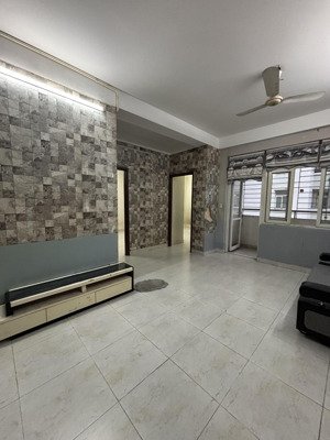 bán căn hộ chung cư nhất lan 2 đường 54- 72m2- 2pn- ban công phòng khách thoáng -2ty2 tl
