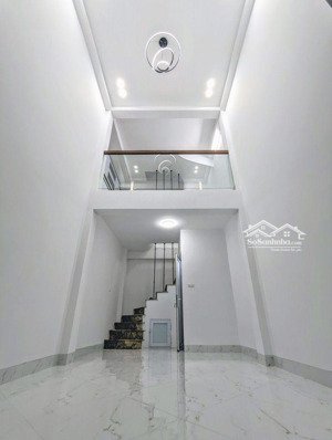 khương trung 28m 5 tầng nhỉnh 5 tỷ mặt ngõ kinh doanh