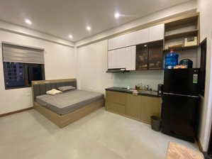 bán tòa ccmn cầu giấy - 20 phòng, dòng tiền 100tr/tháng - 66m x 7 tầng, mt 7.5m - giá 18.6 tỷ