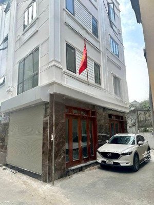 bán nhà hà đông ngõ ô tô có 2 can cạnh nhau.
