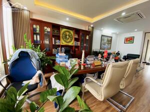 BÁN TOÀ VĂN PHÒNG KĐT ĐẠI KIM, 8 TẦNG THANG MÁY, MẶT PHỐ Ô TÔ THÔNG, KINH DOANH.