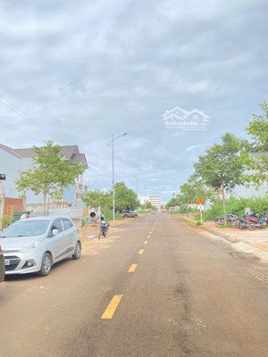 bán lô đôi tdp8 - tân an. dt: 10x24m. 12,5 tỷ