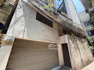 bán đất tặng nhà nghi tàm - diện tích rộng - đủ điều kiện chia lô - giá đầu tư