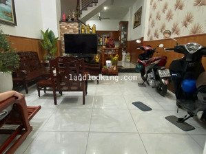 5 phong ngủ rộng rãi cho thuê căn hộ dịch vụ gần ngay cầu kiệu di chuyển bình thạnh - phú nhuận 5p