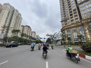 vip mp hai bà trưng lô góc 97m2 - mt8,4m giá chào cho có 59,7 tỷ