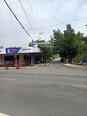 bán đất ngay ubnd mỹ yên, bến lức, long an. giá 530 triệu /180m2 thổ cư, đường xe ô tô, sổ riêng