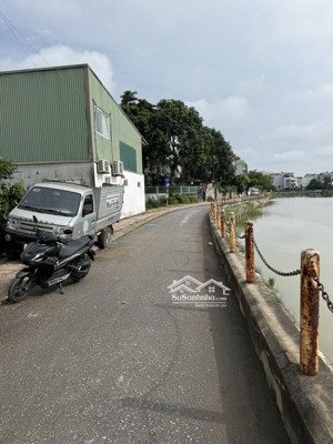 *bán-gấp*nhà xưởng 2 tầng-100m _mặt vườn hồ cự khối-lb - sẵn dòng tiền cho thuê 200tr/1 năm