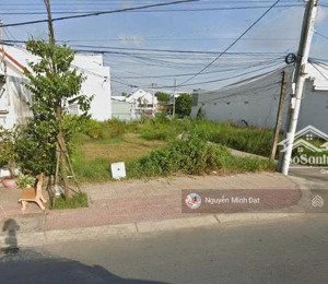 700 triệu/ lô mặt tiền đường việt cúc, dt: 100m2 full thổ, p2 gò công, sổ sẵn công chứng ngay