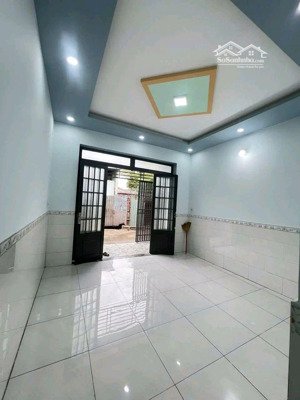 bán nhà kiên cố 1 trệt 1 lầu, 2 mặt tiền hẻm xe hơi, khu dân cư hiện hữu, bình trị đông, bình tân