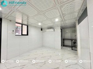 phòng trọ ngay trệt, siêu rộng rãi, điện nc giá rẻ, gần ueh n và b, tạ quang bửu, quận 5, có bãi xe