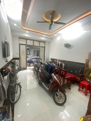 bán nhà mặt phố tại phạm thế hiển, p4, q8, hcm, 8,5 tỷ, 66m2, 6 tầng, 9pn, 9wc, uy tín, giá tốt