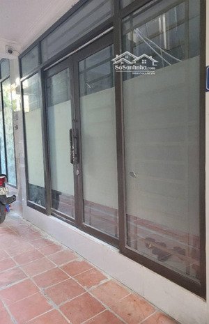 nhà phố ngọc lâm, 33m2 5.2 tỷ, vài bước ra phố