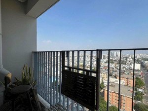 cho thuê căn hộ 2pn full nội thất the pegasuite 1 . giá 13,5tr