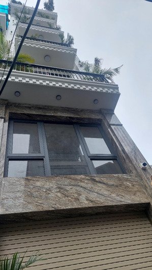 bán nhà bồ đề hồng tiến dân xây lô góc ô tô kinh doanh thông có thang máy.88m 4 tầng