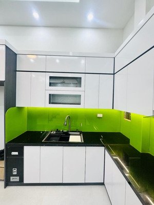 siêu phầm ccmn võ chí công, 28 phòng ngủ khép kín, lô góc 3 thoáng, full nội thất, 106m2*7t, 16 tỷ