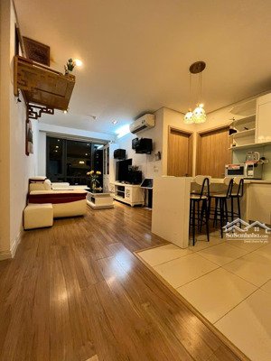 chính chủ bán căn 2 ngủ 68m2 full đồ chung cư mipec long biên , ngay phố cổ giá 6.56 tỷ: 