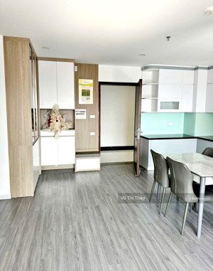 chính chủ bán nhà tập thể võ thị sáu, thanh nhàn, 60m2, nhà đẹp, thoáng, ô tô đỗ cửa ngày đêm