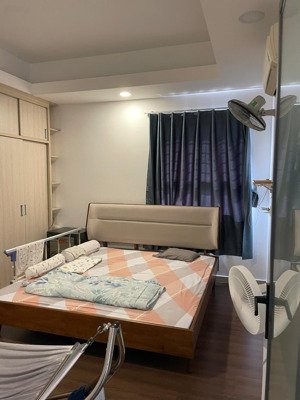 cho thuê căn hộ 2pn, 72m2 tại khu căn hộ res iii, tân mỹ, q7 giá siêu hời 10 triệu vnd. nhà mới