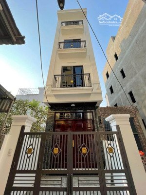 siêu phẩm - nhà 5 tầng 50m2 - ô tô đỗ cửa - ngay khu đại học thành đô
