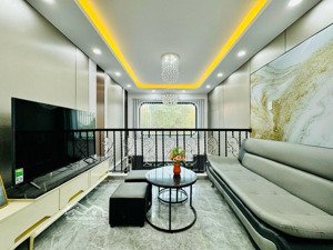 nhà mới 56m2 đường trần mai ninh, tân bình giá 3tỷ190. gần chợ bà hoa. nhà 3 tầng - 4pn. hẻm xe hơi