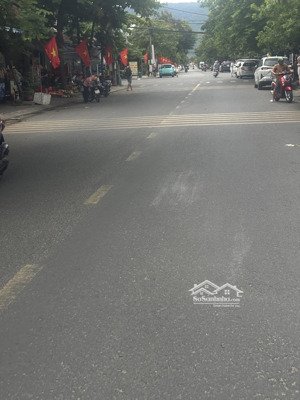 bán gấp đất mặt tiền đường lớn gần biển mân thái sơn trà 147.8m2 ngang 6m2.giá tốt!
