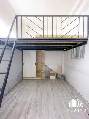 duplex ở 3-4 người sát bên ufm đi bộ 3phút, sát quận 4 đang được sơn sửa mới, giá cực tốt