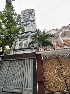 ngay ba vân vip bàu cát - ô tô ngủ nhà xe hơi thông vi vu - dòng thu sẵn căn hộ dịch vụ .