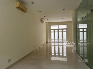 gấp. cho thuê mặt bằng văn phòng đẹp tại kdc vip him lam!