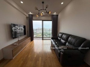 3pn đập thông còn 2pn, giá chỉ 20 triệu. dt 86m2, view sông mát mẻ. the sun avenue. có pass xem nhà