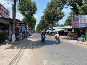 BÁN NHÀ BIỆT THỰ MINI GẦN CHỢ VƯỢT LŨ PHƯỜNG 8 VĨNH LONG