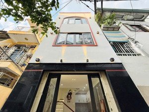 chính chủ bán nhà siêu mới đường điện biên phủ, p. 17, q. bt, 3 tỷ 2, 75m2, hẻm 8m, sổ sạch.